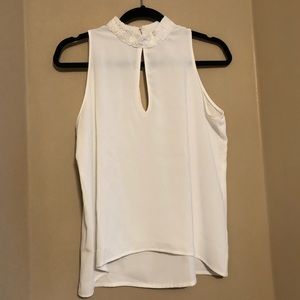 Lace collared blouse